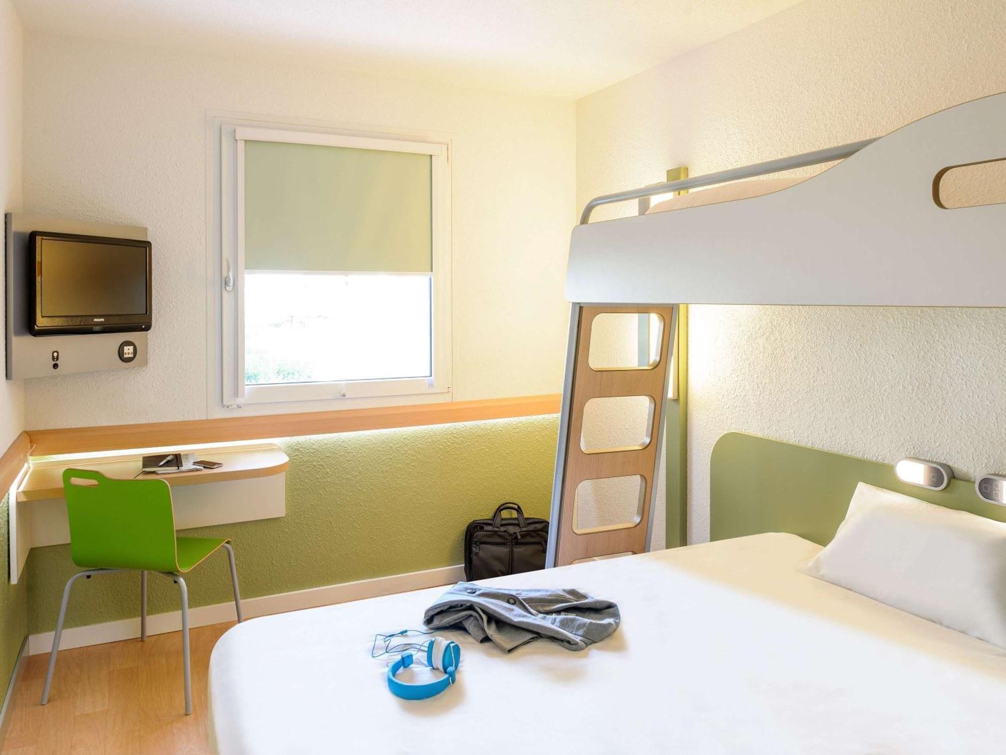 Ibis Budget Lille Gares Vieux-Lille Exterior foto