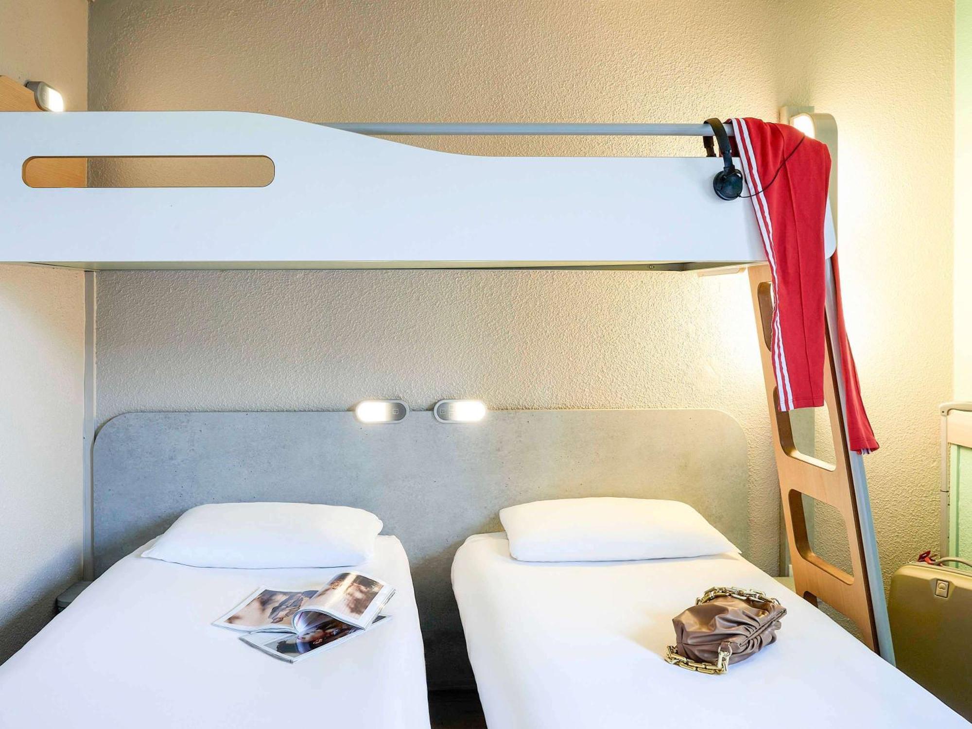Ibis Budget Lille Gares Vieux-Lille Exterior foto