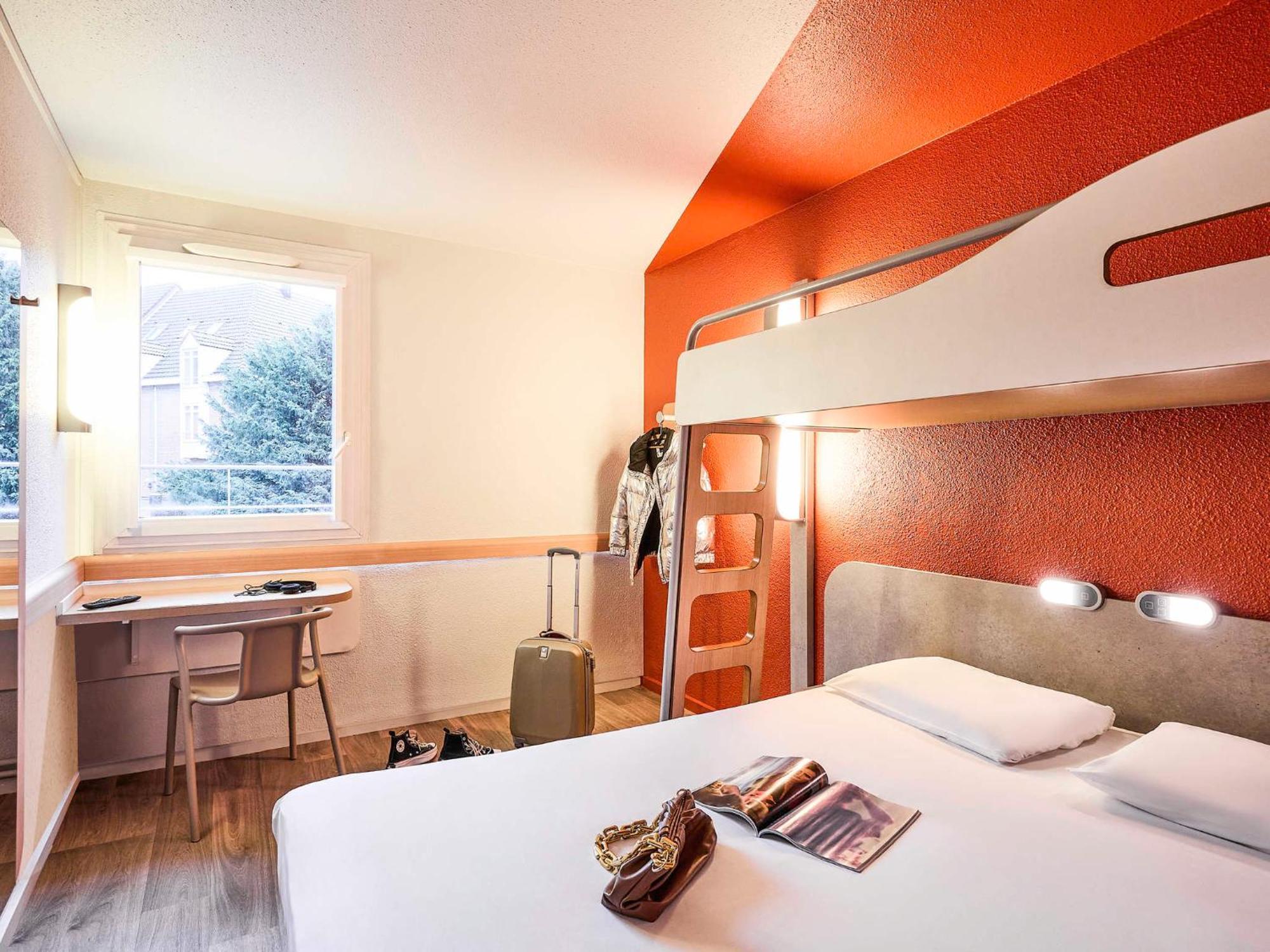 Ibis Budget Lille Gares Vieux-Lille Exterior foto